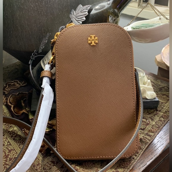 Authentic TORY BURCH leather saffiano dual zip phone cards crossbody - Picture 3 of 11